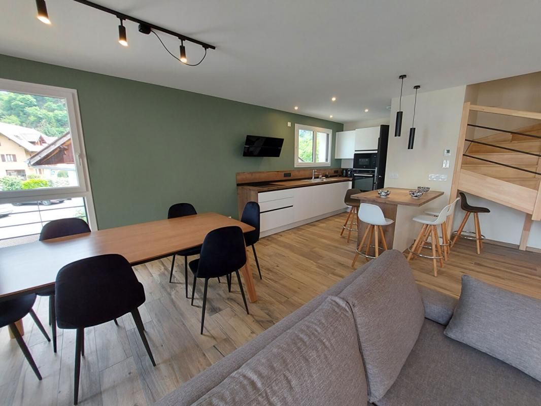 rare, Appartement neuf meublé 110 m², 4 chambres