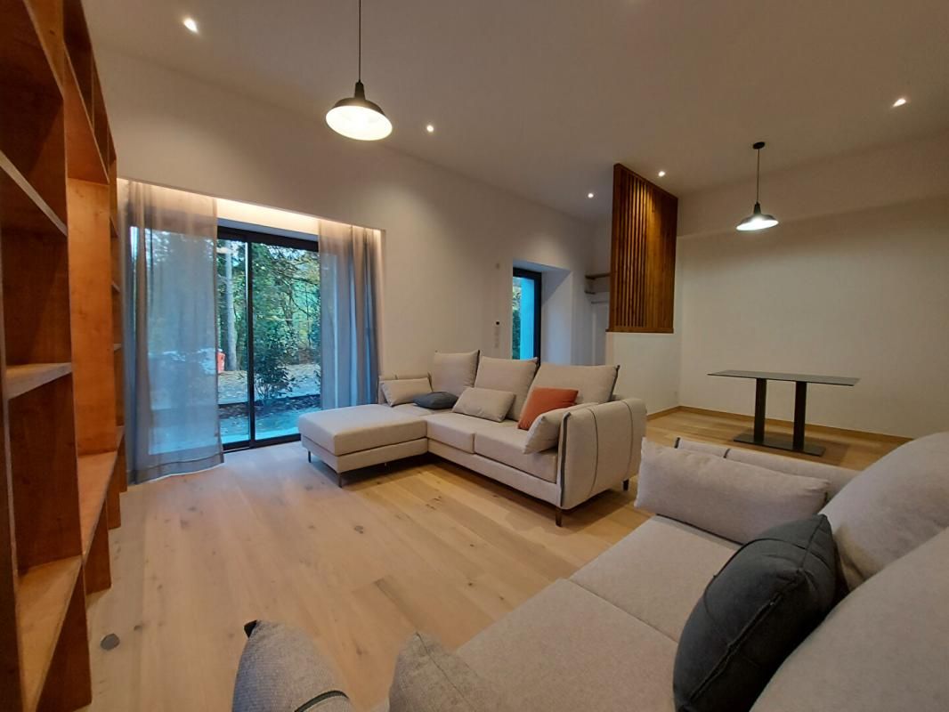 Appartement neuf T3 de standing, plain-pied avec terrasse 46m². Disponible le 30 septembre 2023