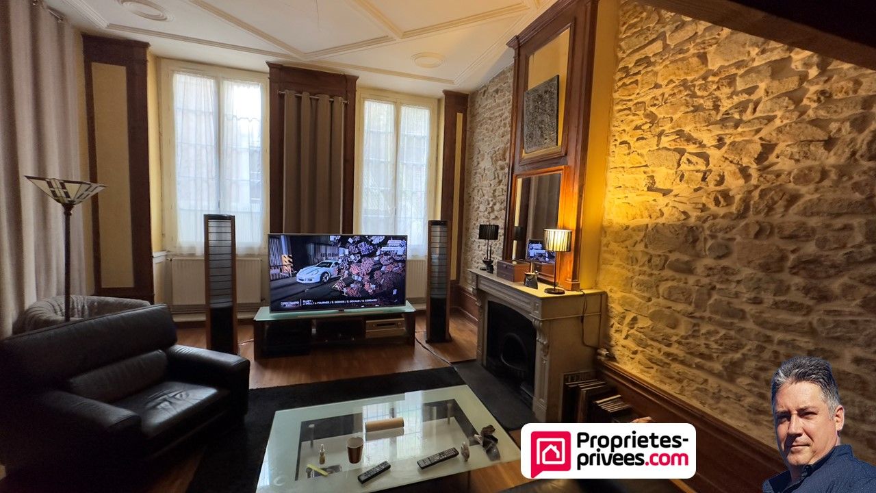 Appartement Lyon 1er Arrondissement 2 pièce(s) 87.30 m2
