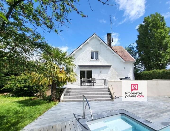 Maison Chatellerault 8 pièce(s) 205 m², 5 chambres