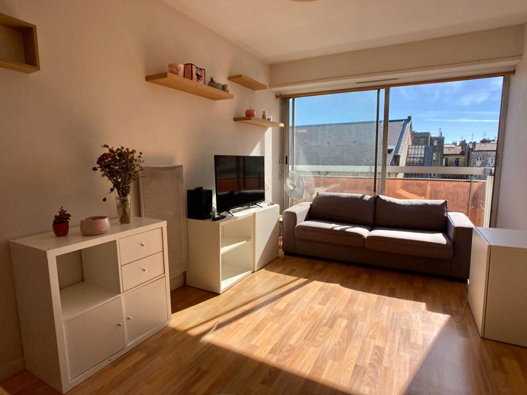 Vente T2 35m2 BORDEAUX (33000)