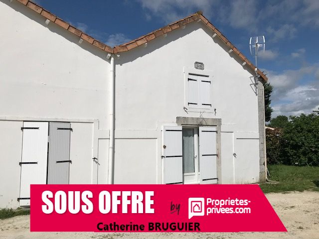 Maison centre Sainte Soulle  72 m2 4 chambres jardin