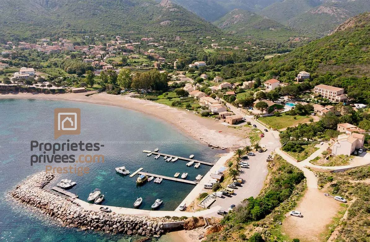 VILLA ACCES DIRECT PLAGE - SECTEUR GALERIA - HAUTE CORSE  - FRANCE