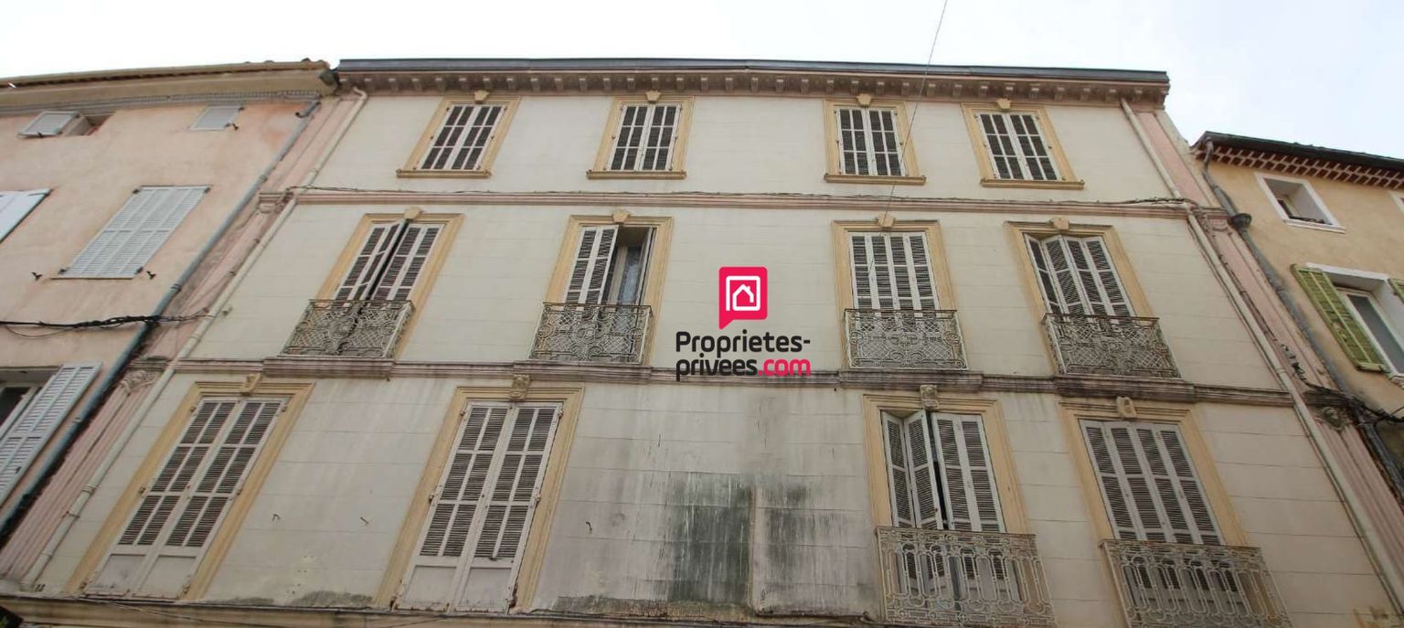 BAISSE DE PRIX - Immeuble Brignoles 1 050 m² - 900 000 Euros -