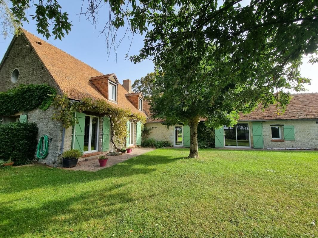 NEUVILLE-AUX-BOIS Maison Neuville aux Bois  251.36 m2 1