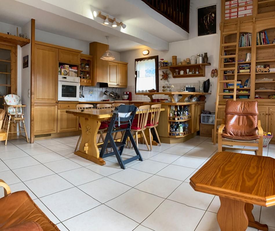 Appartement Sallanches 5 pièce(s)