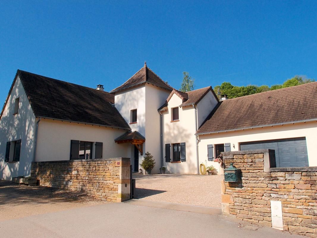 Maison sur plus de 3hectares
