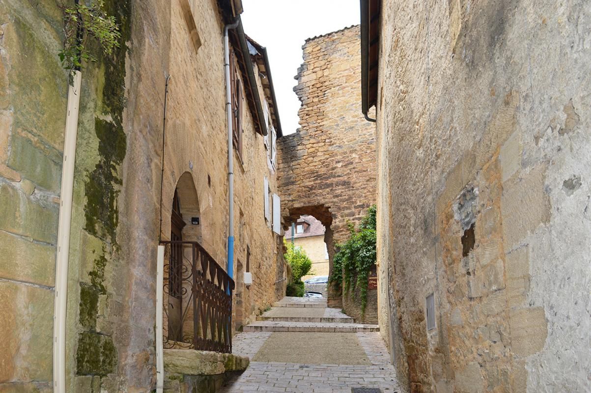 SARLAT-LA-CANEDA Maison Sarlat La Caneda 3 pièce(s) 75 m2 1