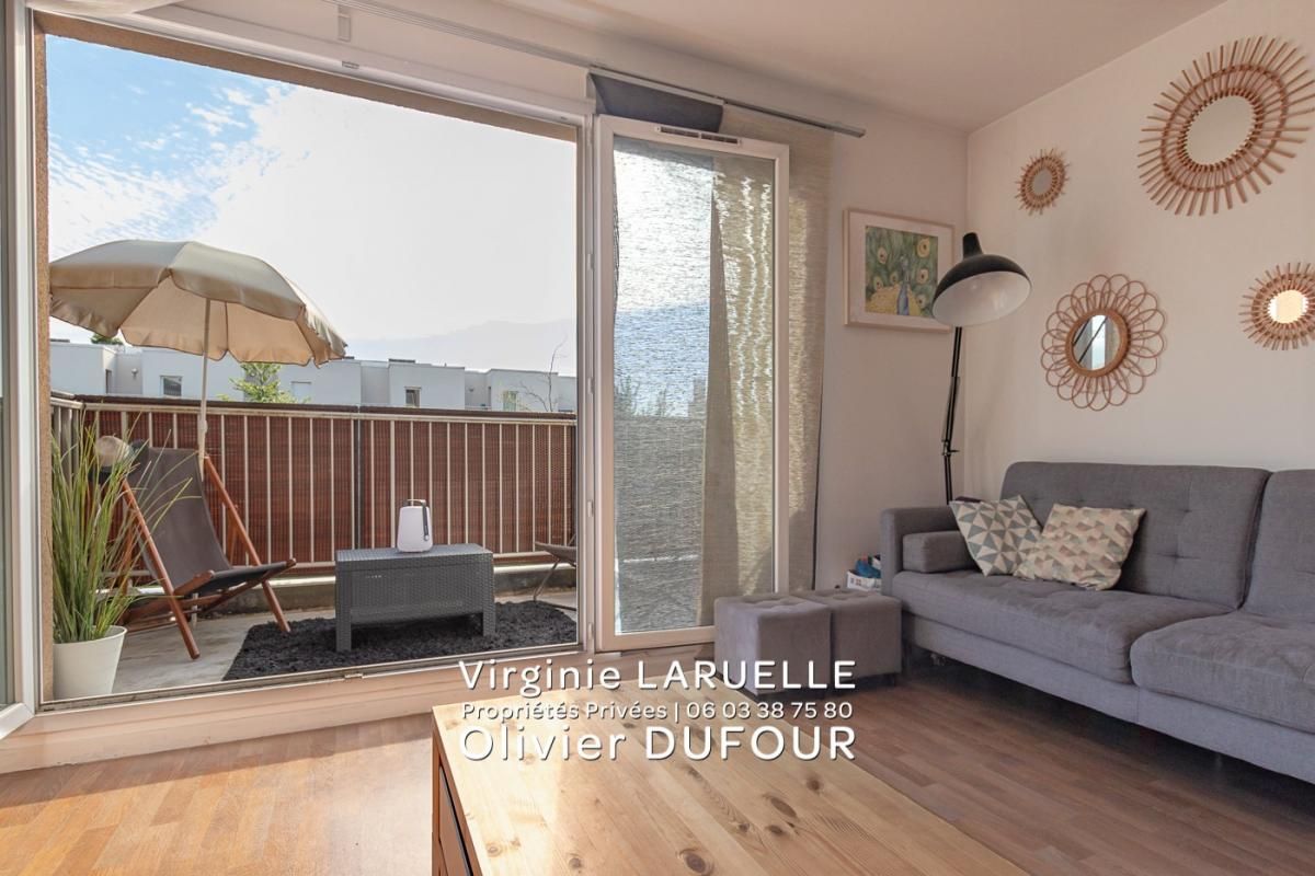 Rouen Clinique Mathilde Appartement terrasse 3 chambres 2 places de parking