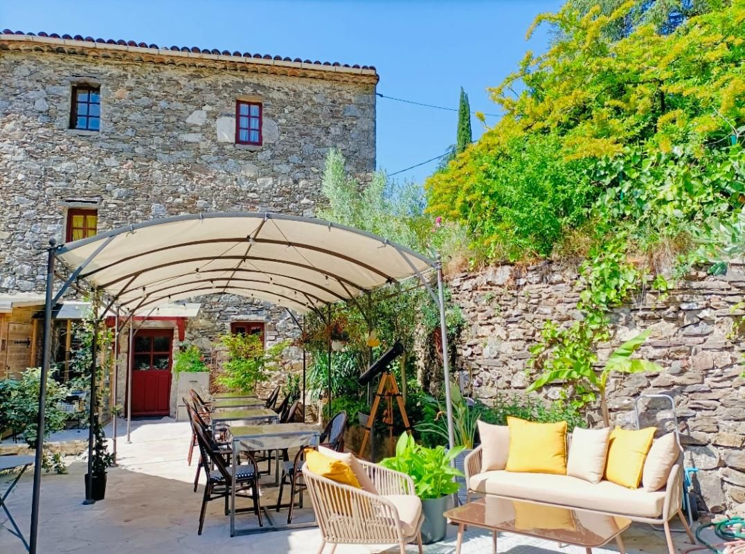 Maison  11 pièce(s) 260 m2