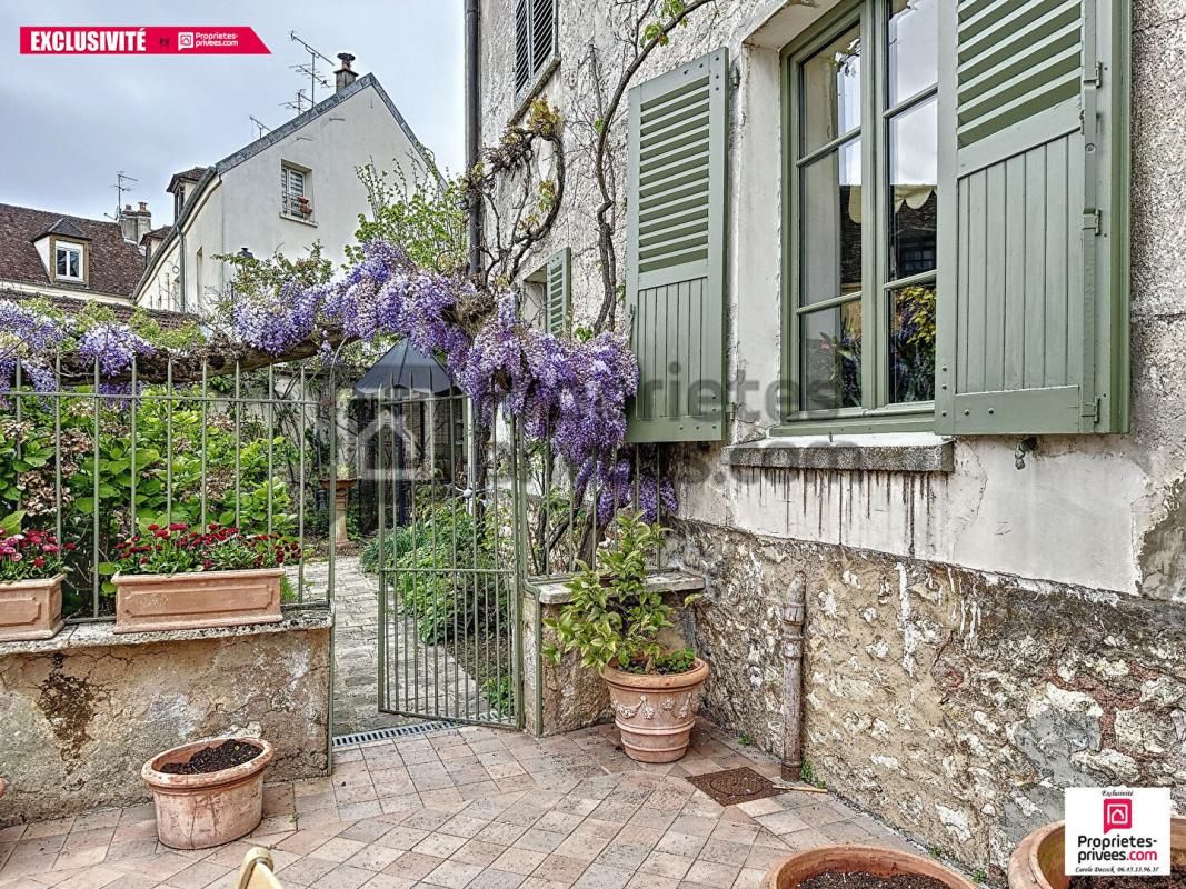 Maison, Brie Comte Robert 11 pièces, 335 m2