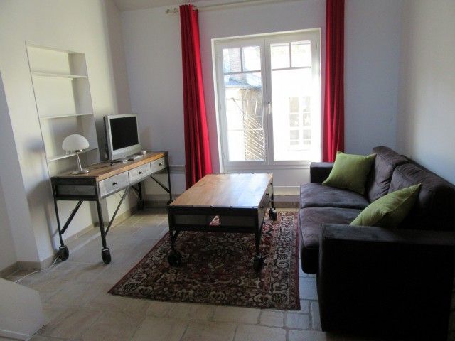 LOT de 2 APPARTEMENTS MEUBLES A VENDOME