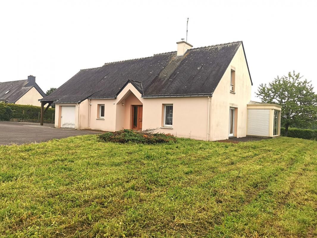 PLESSE Maison de Bourg (130m² habitables) 1