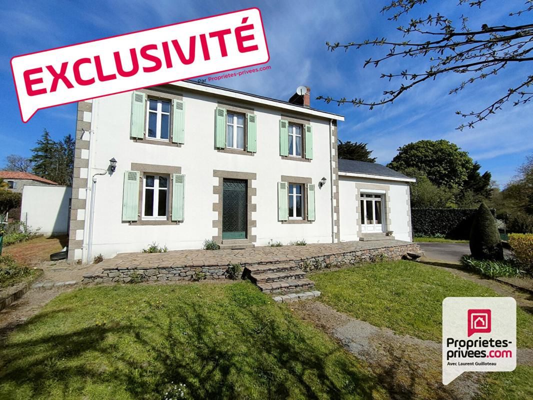 Maison secteur tiffauges 6 pièces 130 m2 4 chambres à 3 mn de la gare