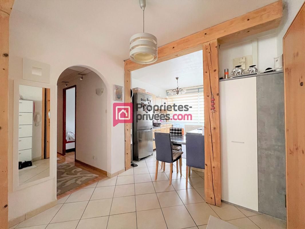 NEUDORF, bel appartement 4/5 pièces 95 m²