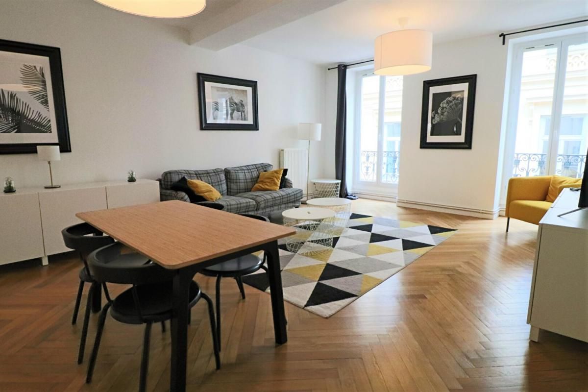 Appartement T4 de 94m² en Hyper centre avec garage