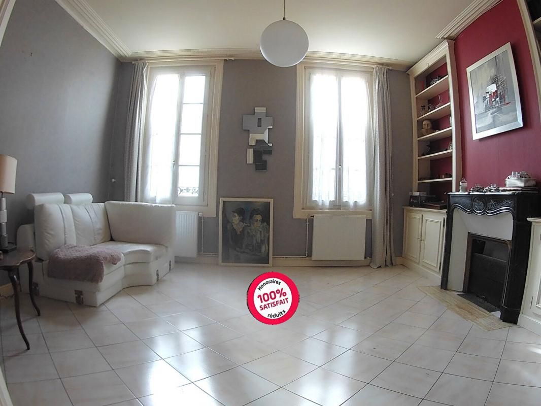 Maison Cognac 7 pièce(s) 149 m2