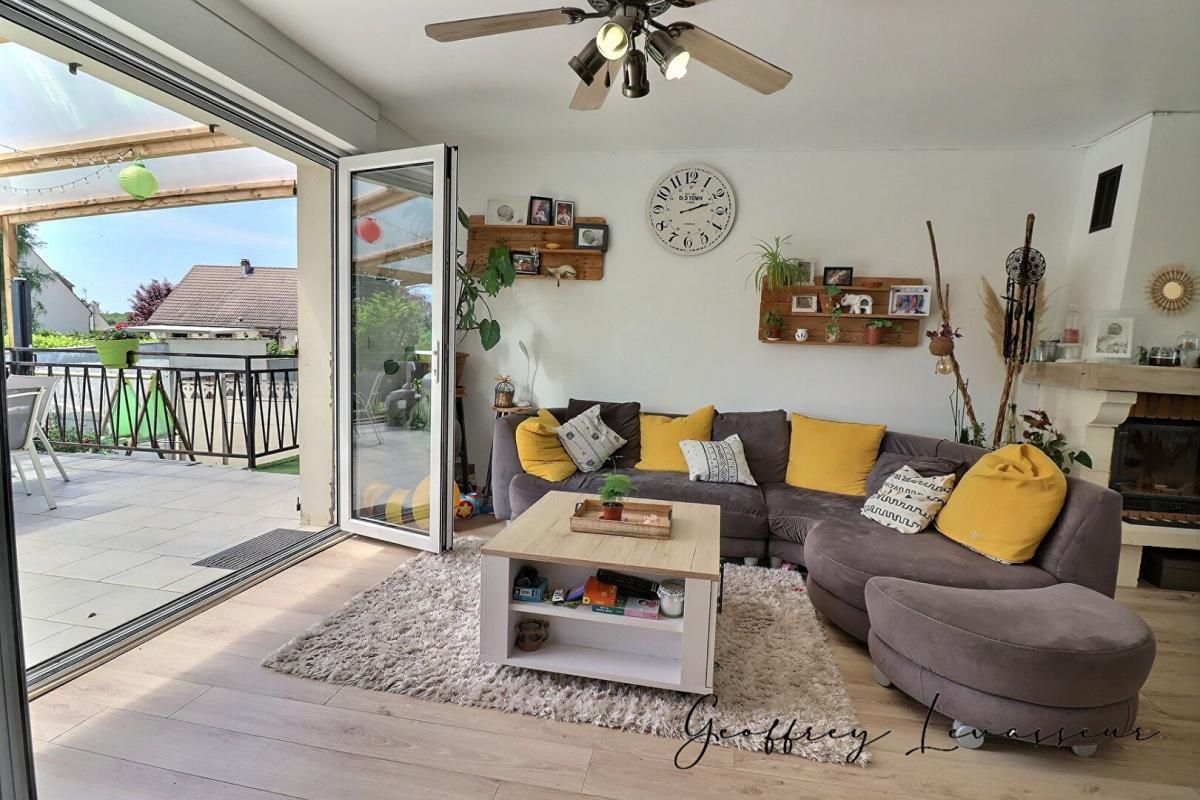 ANGY 60250 - Exclusivité - Pavillon sur sous sol total 4 chambres sur 670m²