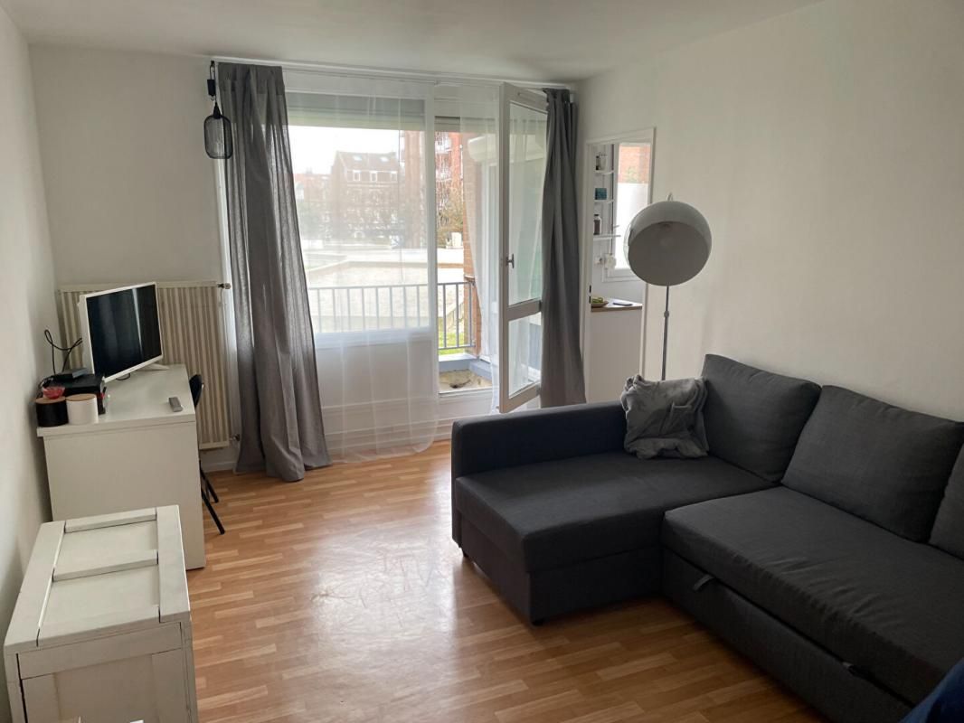 STUDIO AVEC BALCON + PARKING IDEAL INVESTISSEMENT LOCATIF