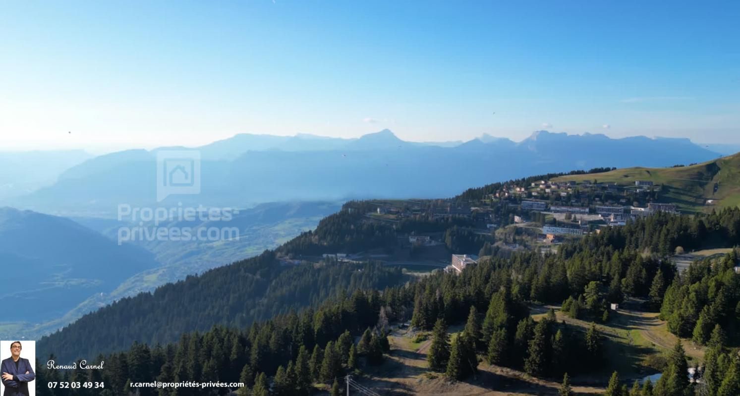Superbe Duplex 4 pièces à Chamrousse avec Balcons et Vue Panoramique  479.750