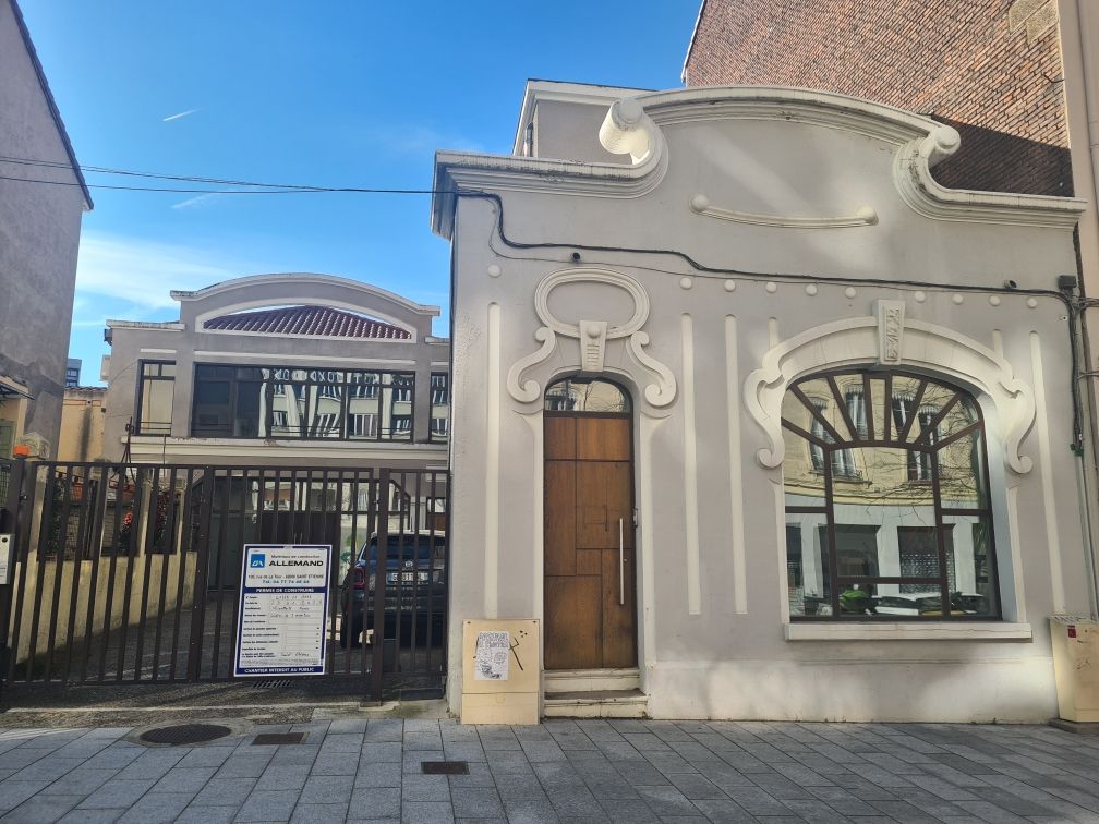Rare, Saint- Etienne, quartier d'affaire Chateaucreux