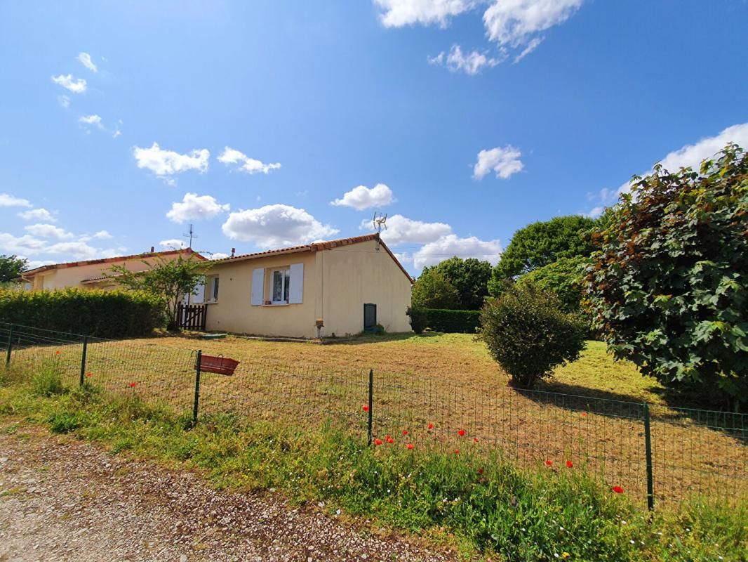 VARS Maison 4 pièces 84 m2 - VARS 16330 3