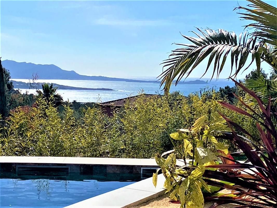 VILLA PRESTIGE BANDOL VUE MER