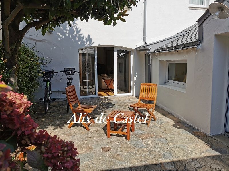 LE POULIGUEN LE POULIGUEN (44510) maison centre ville 140m² 1