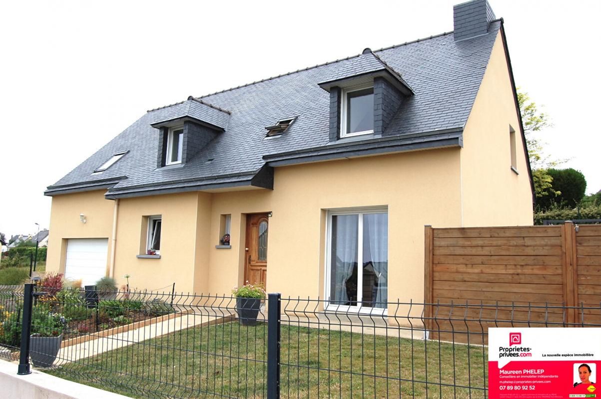 Maison Crehen 7 pièce(s) 147 m2