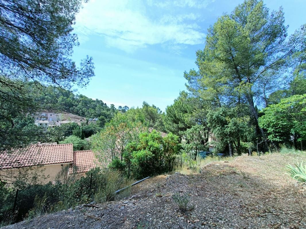 Terrain Pierrefeu Du Var 530 m2