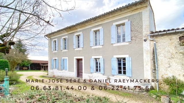 Maison Villefranche De Lonchat 5 pièce(s) 211 m2