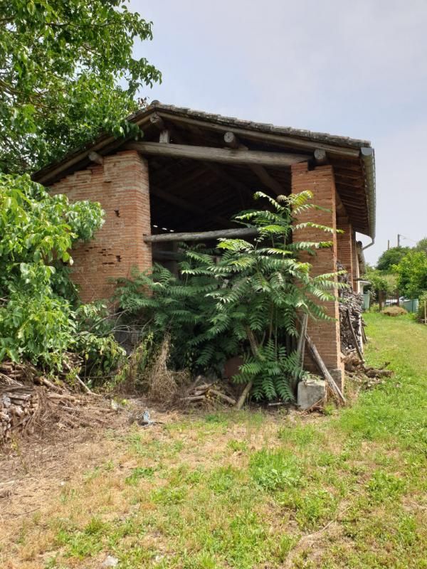 Terrain constructible 1700 m2