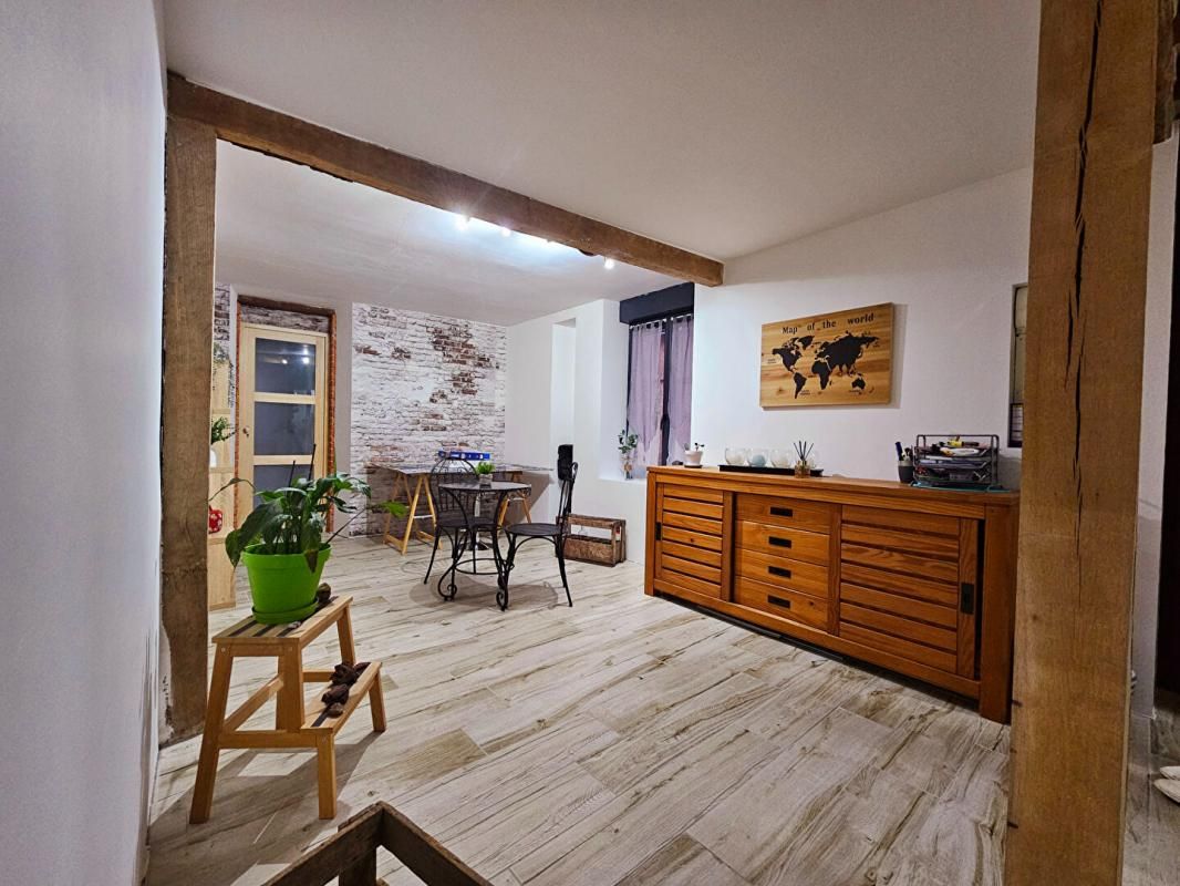 Maison  5 pièce(s) 160 m2