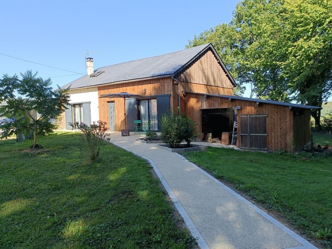 Maison Champagnac La Noaille 5 pièce(s) 132 m2