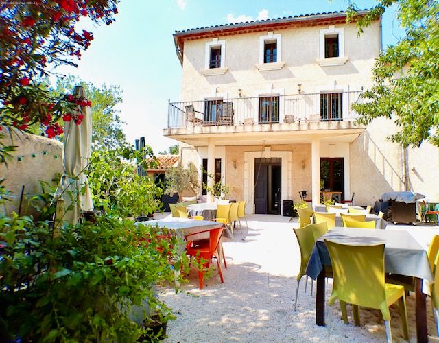 Vente Pezenas à 10min,proprieté de caractère 398m2 avec gite et piscine