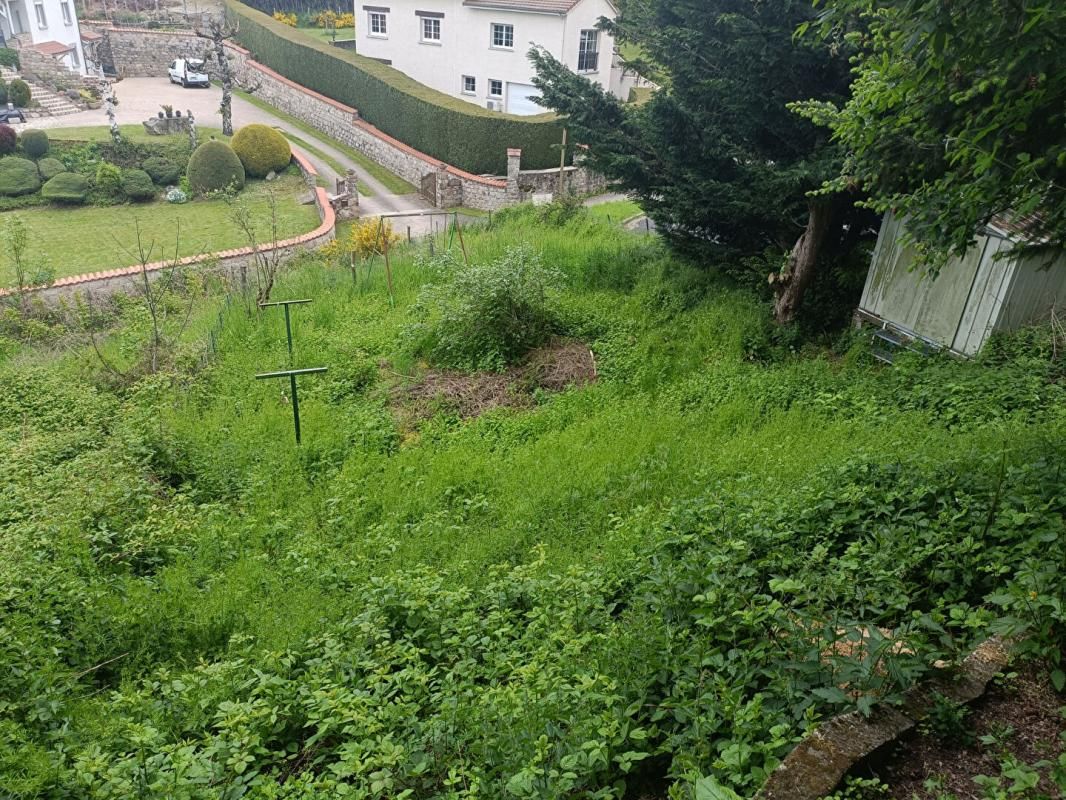 St Didier en Velay 43140 Terrain à bâtir 380m²