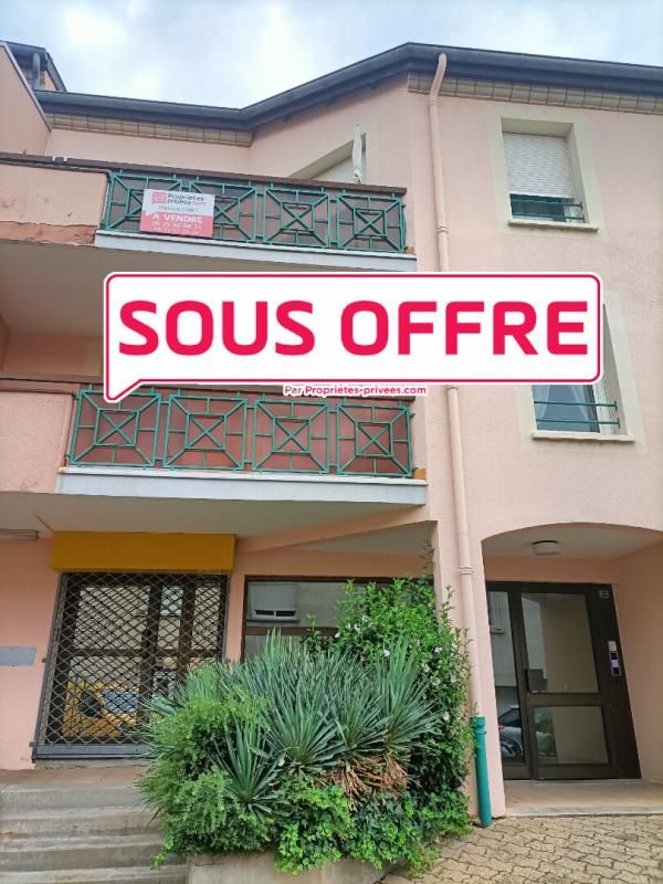 *** EXCLUSIVITE*** plein centre de Bas-en-Basset 43210 Bel appartement de 57m² dans une petite copropriété 1 chambre, terrasse garage, cave