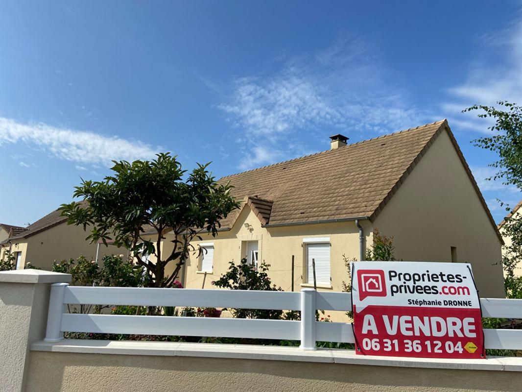 Maison plain pied - Vion - 5 pièce(s) 90 m2
