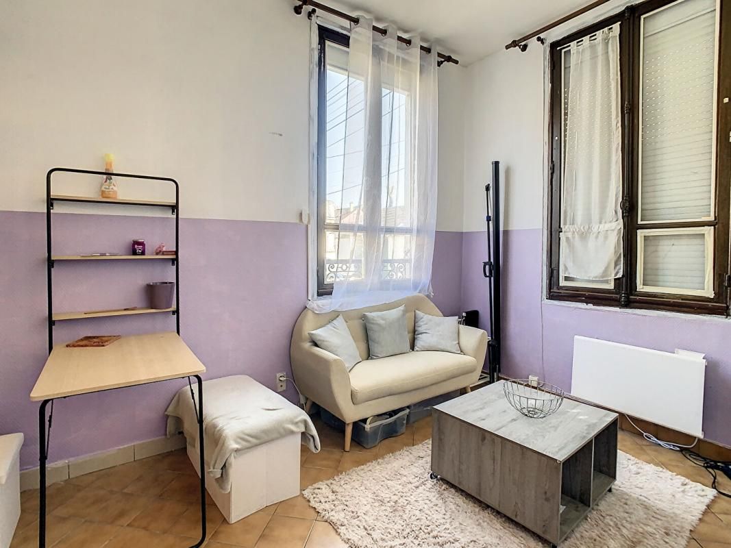 APPARTEMENT DUPLEX T2 - 28M² - REZ DE CHAUSSEE -  SECTEUR GARE - 60290 RANTIGNY
