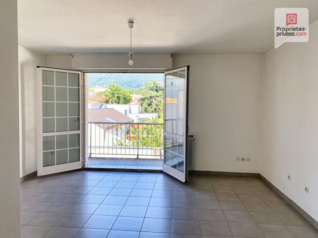 Appartement Grenoble 1 pièce(s) 25 m2