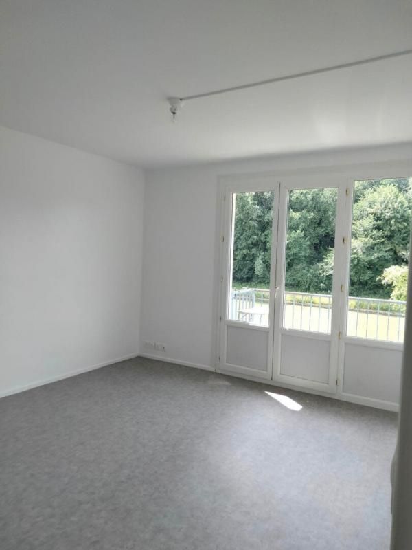 APPARTEMENT T4 avec balcon