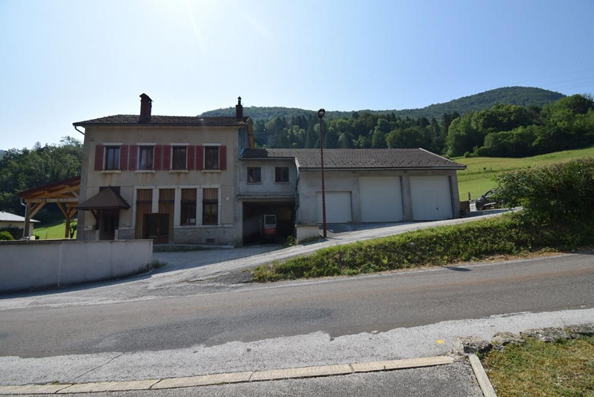 Maison Villard Saint Sauveur 7 pièce(s) 130 m2