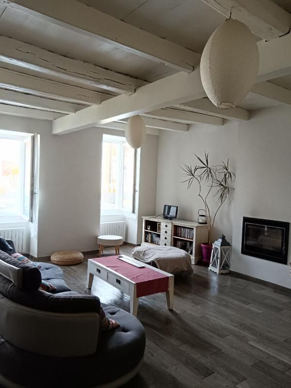 Maison de village, belles surfaces