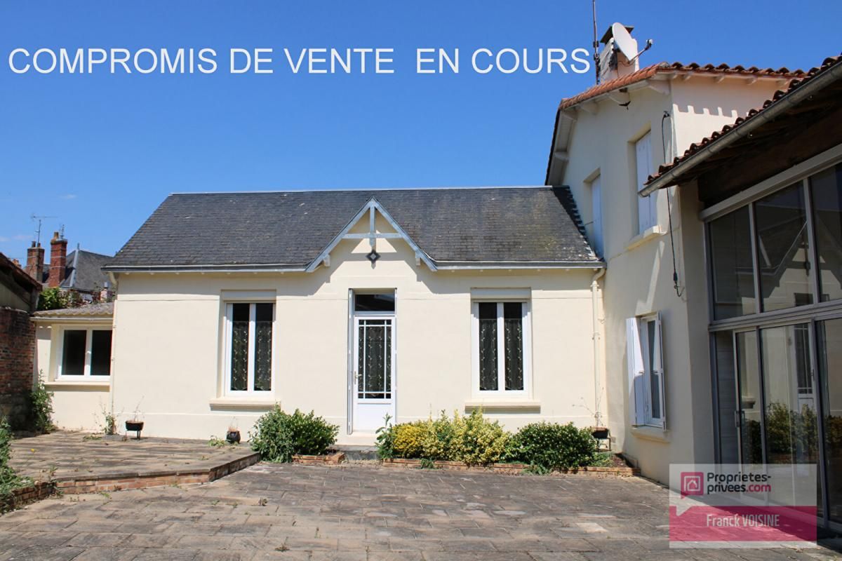 Maison  à VENDRE - Le Boupère centre bourg - 3 Chambres - 113 m2 env avec cour fermée