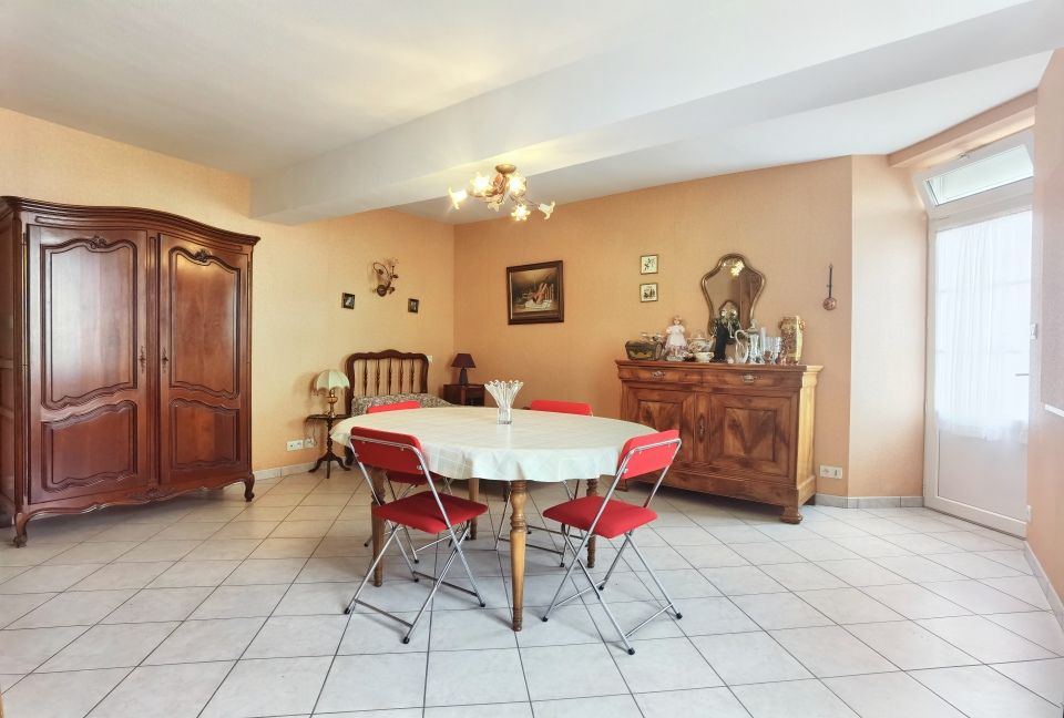 Maison Sevremoine 117  m2