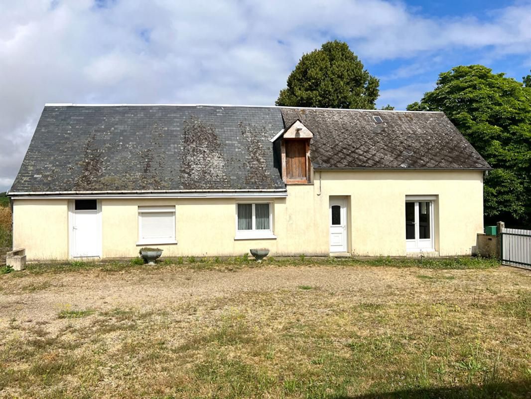 Longère 4 pièce(s) 80 m2 avec grande dépendance 4000m2 terrain