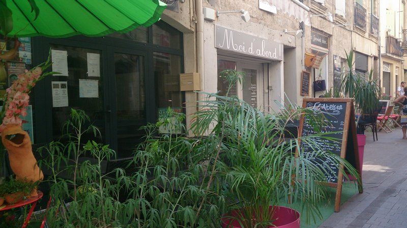 Joli t2 rénové à Pezenas près du cours Jean Jaurès