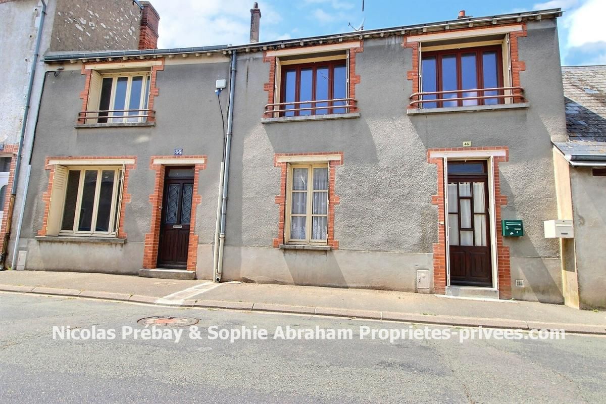 Ensemble immobilier composé de 2 habitations en centre ville