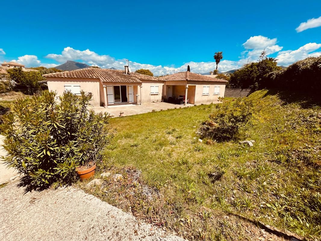 VENTE VILLA 144 m² PORTICCIO (20166)