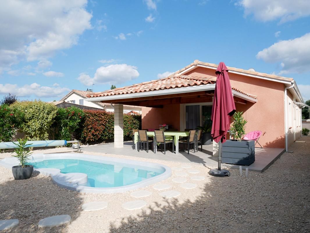 CARBONNE Maison Carbonne de 100 m² avec 3 chambres, piscine et garage 1